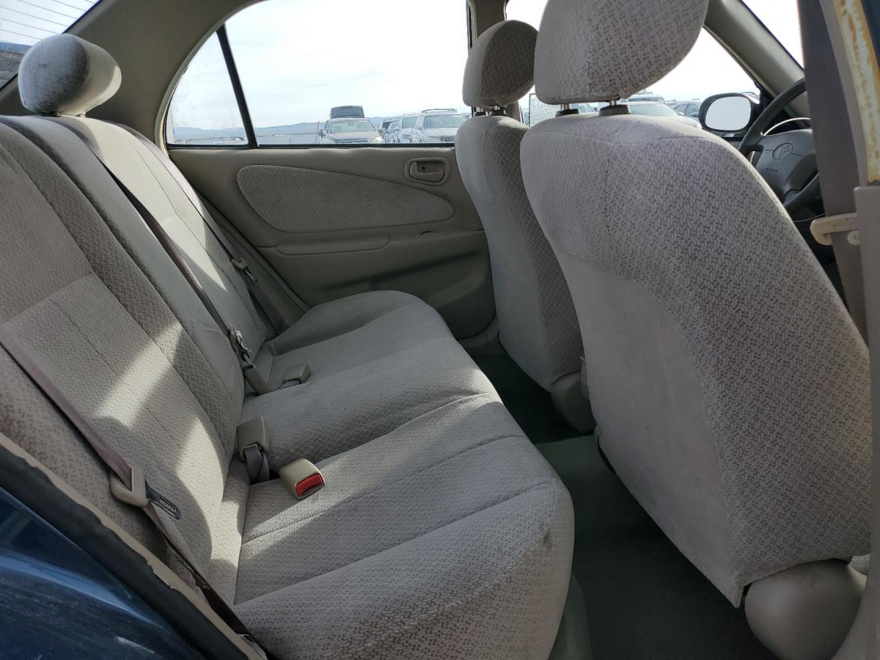 2000 TOYOTA COROLLA