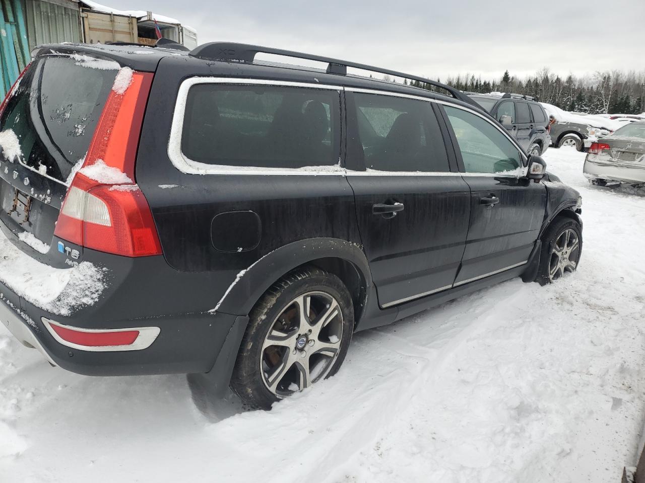 2012 VOLVO XC70