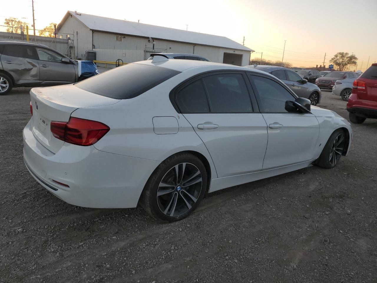 2018 BMW 3 SERIES