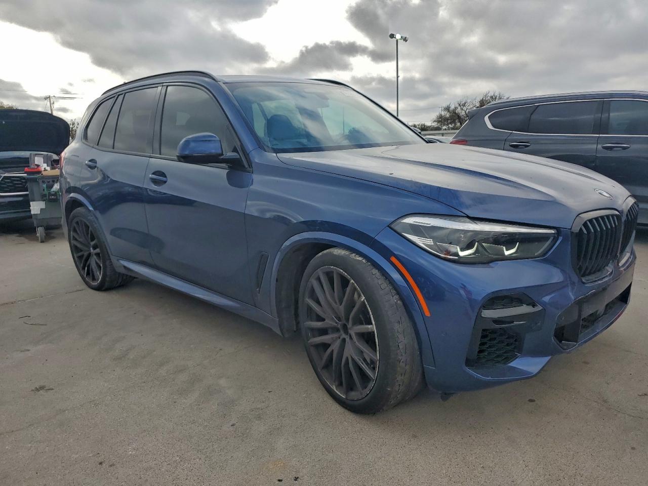 2023 BMW X5
