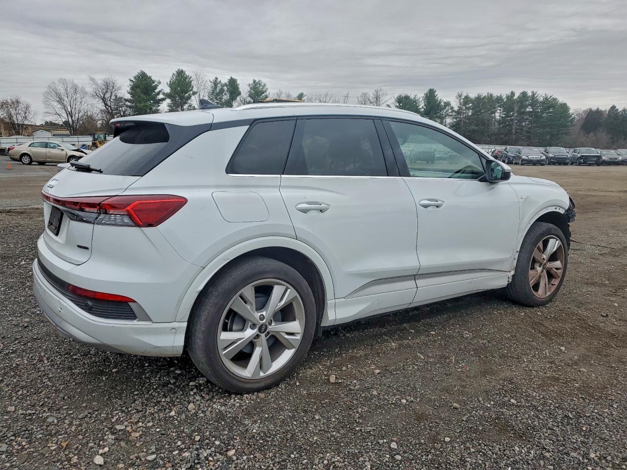 2023 AUDI Q4 e-tron