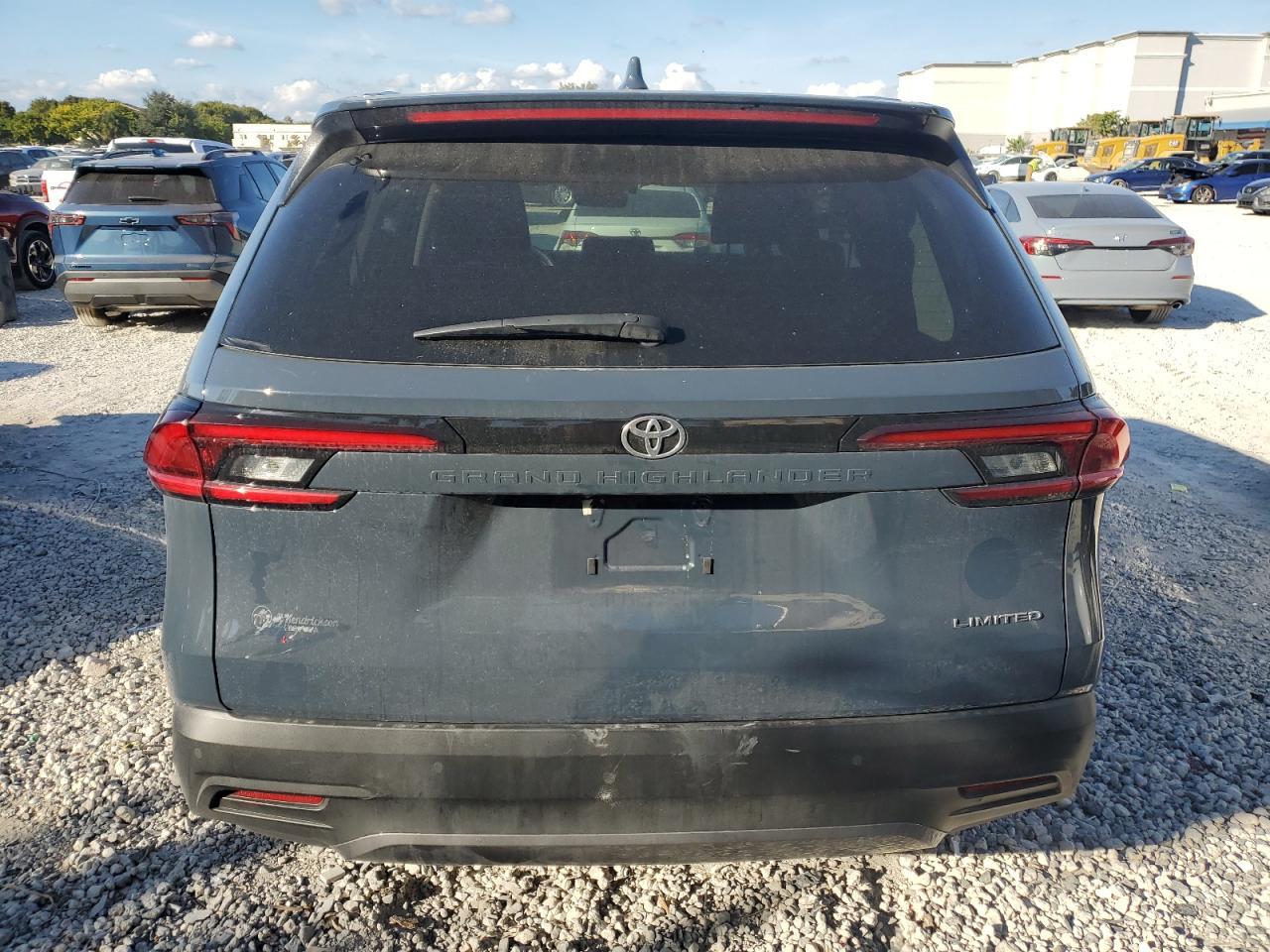 2025 TOYOTA HIGHLANDER