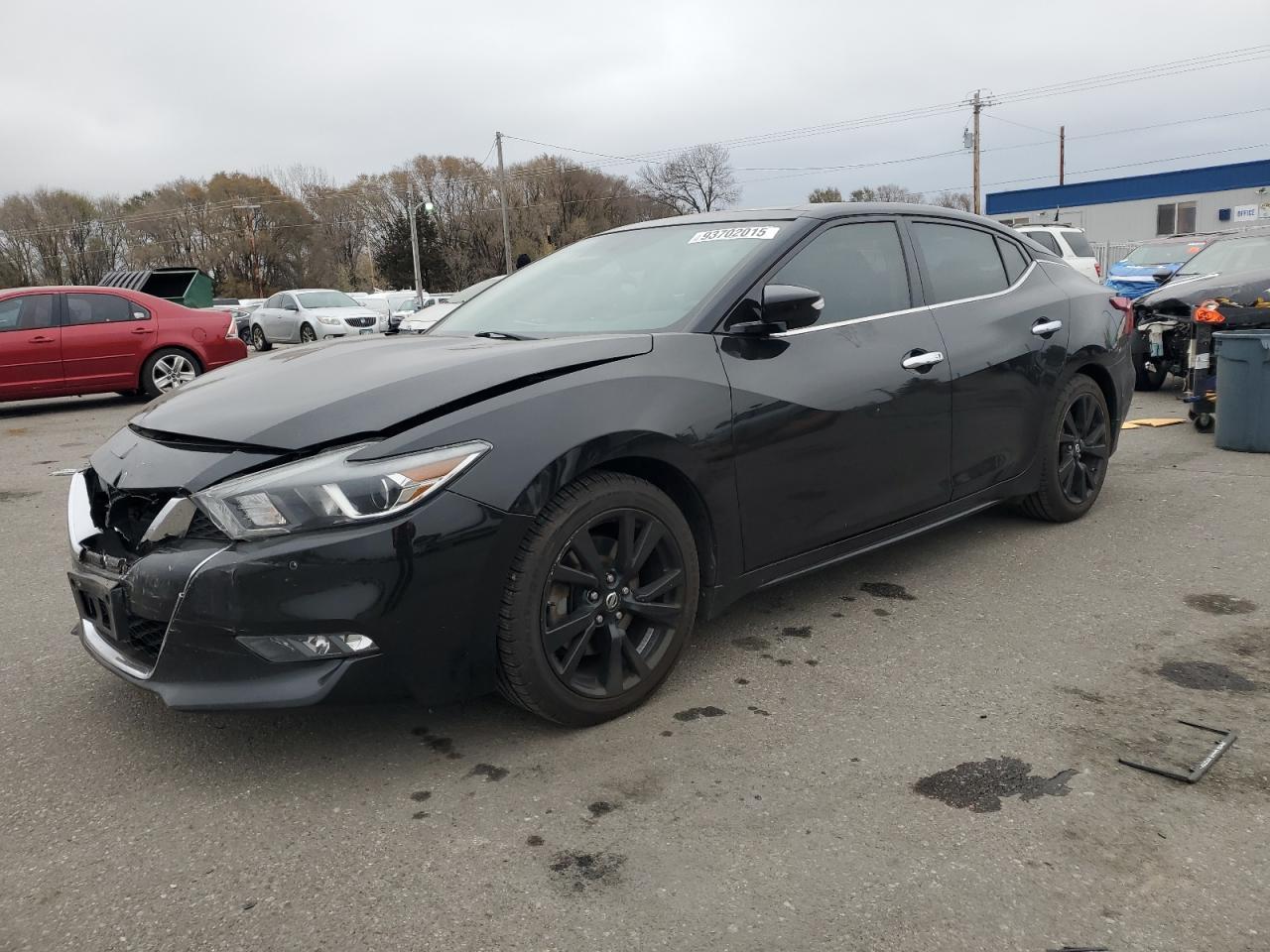 2017 NISSAN Maxima