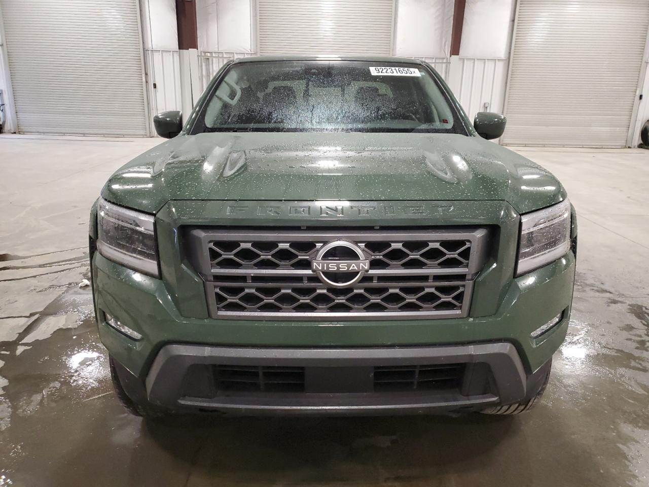 2024 NISSAN Frontier