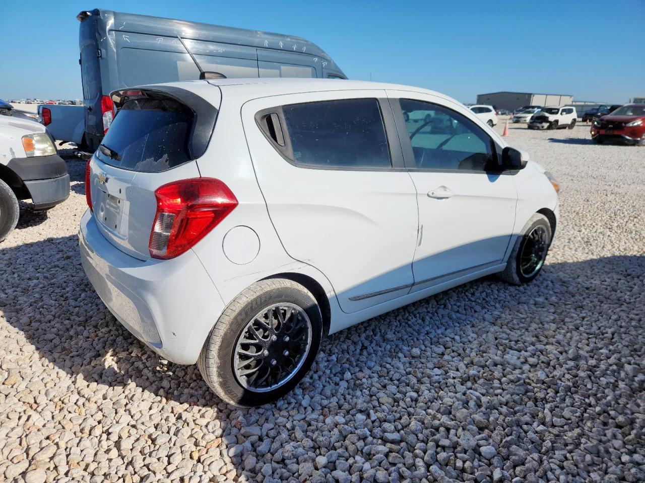2018 CHEVROLET Spark