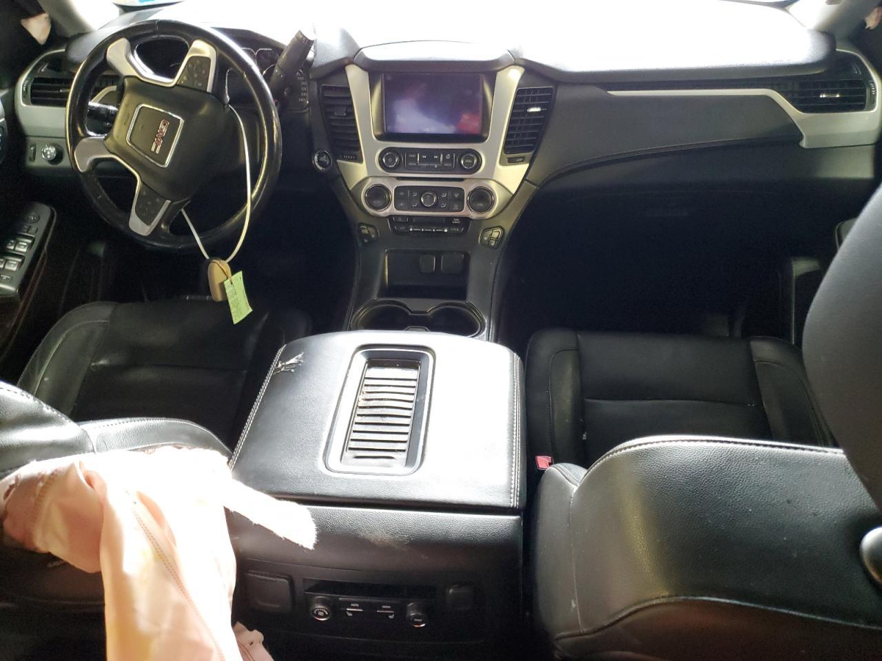 2016 GMC Yukon