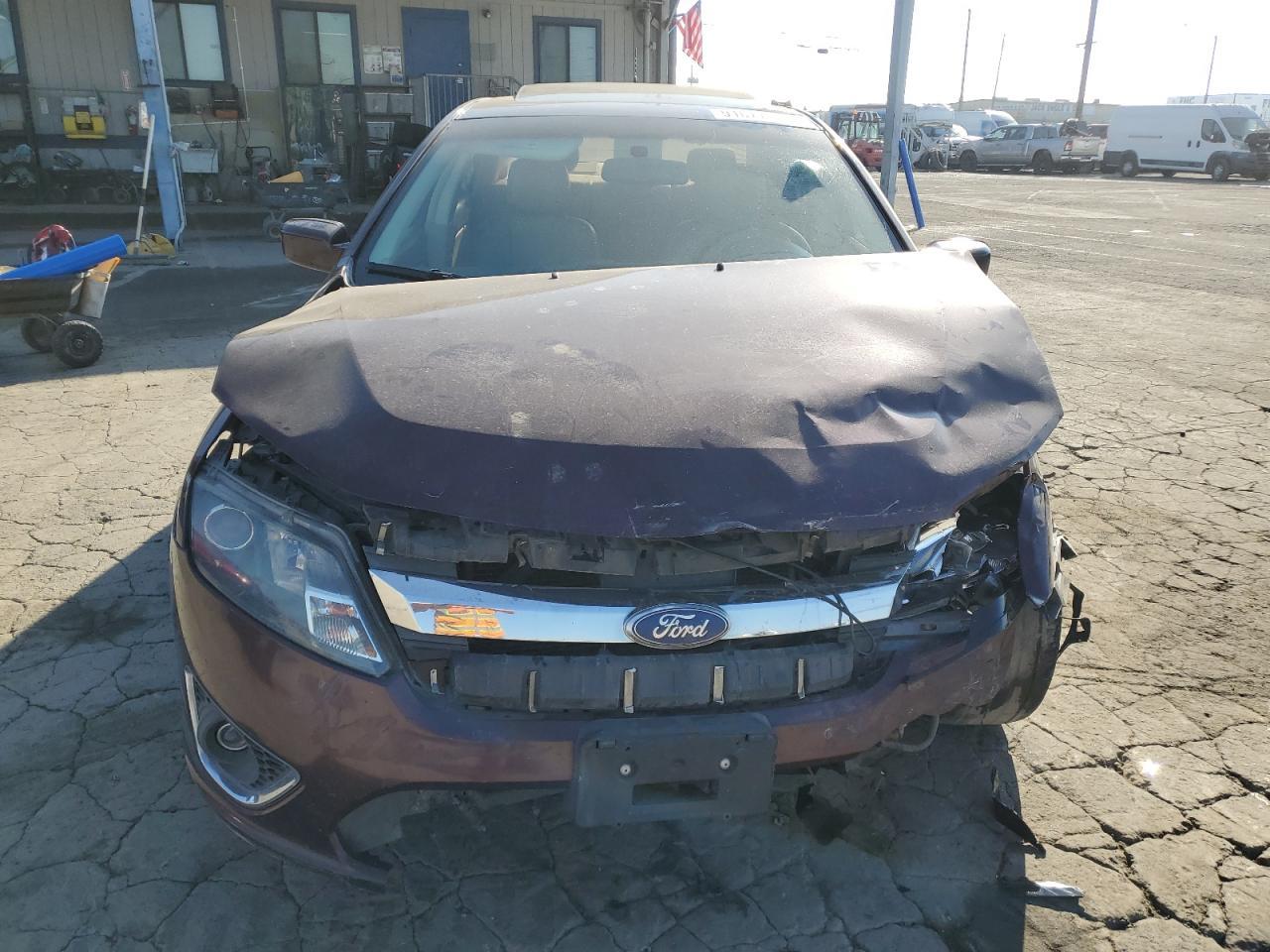 2011 FORD FUSION