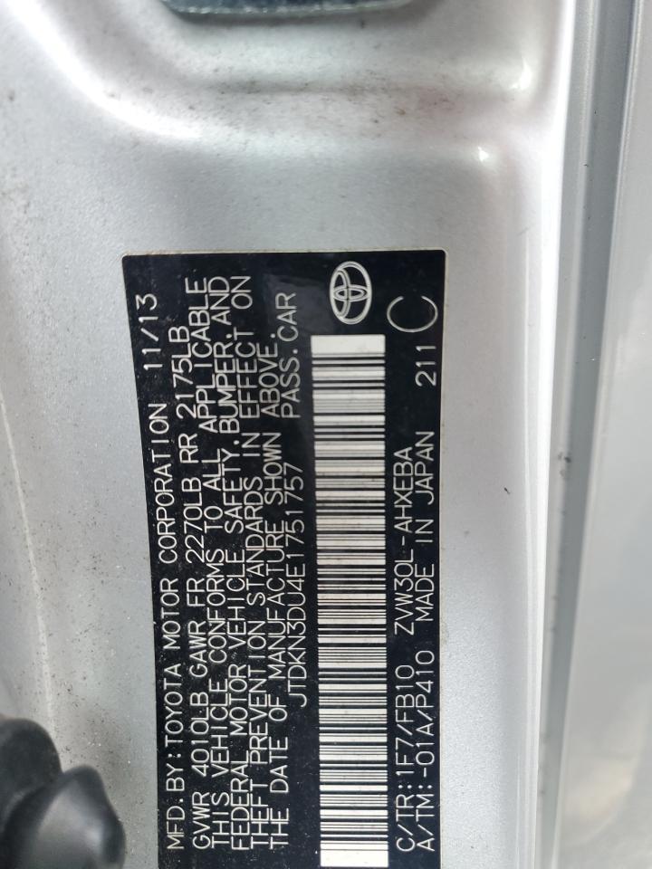 2014 TOYOTA PRIUS