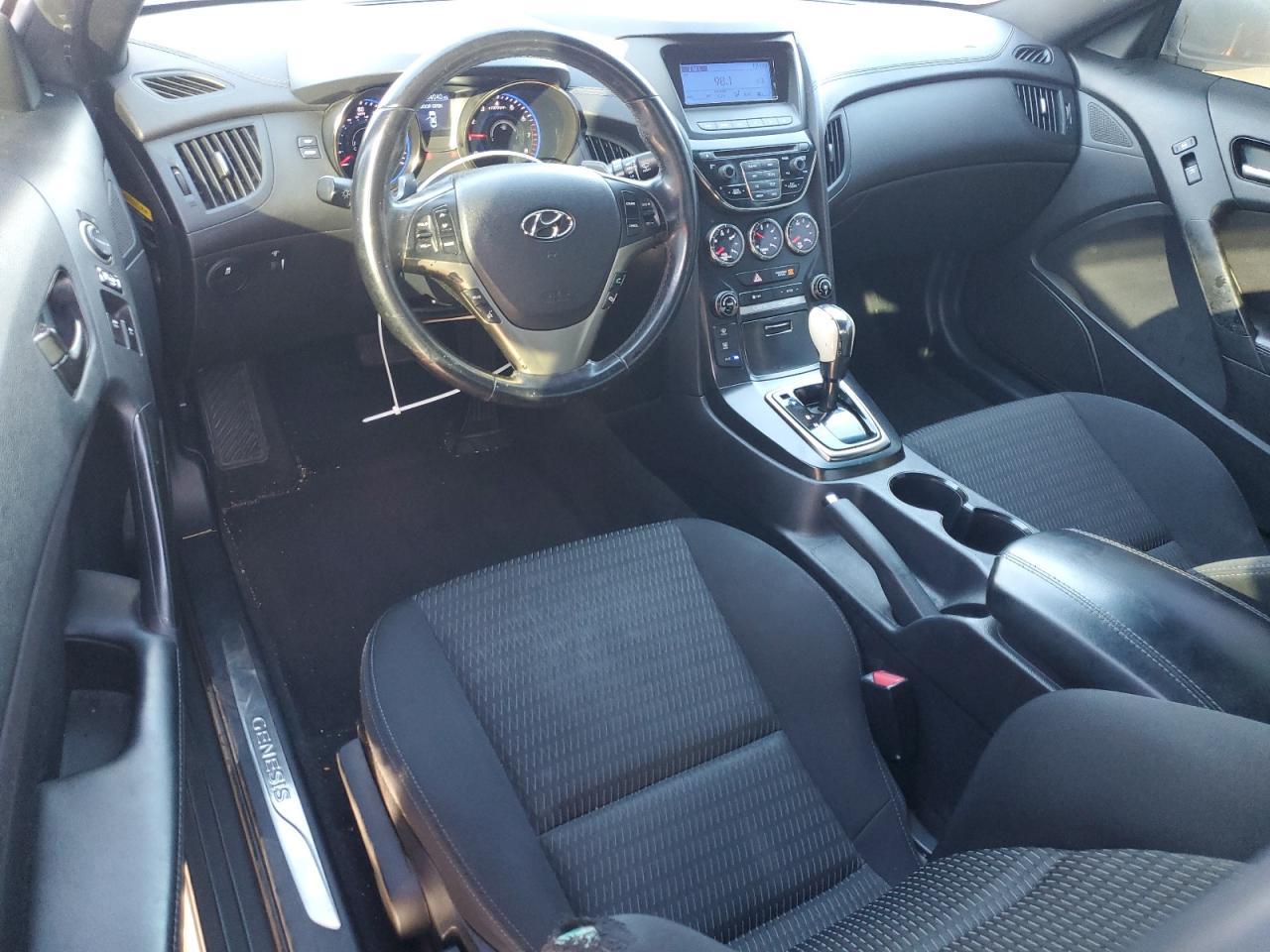 2013 HYUNDAI GENESIS