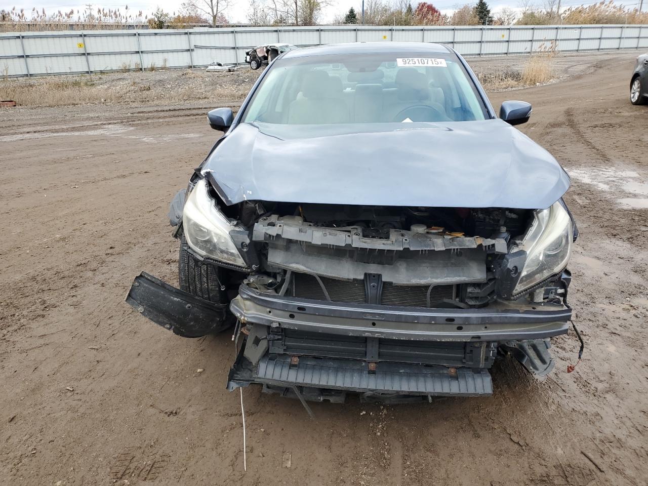 2016 SUBARU Legacy