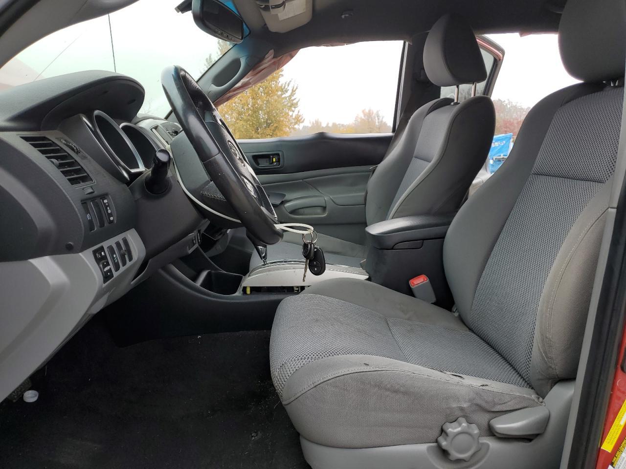 2012 TOYOTA TACOMA