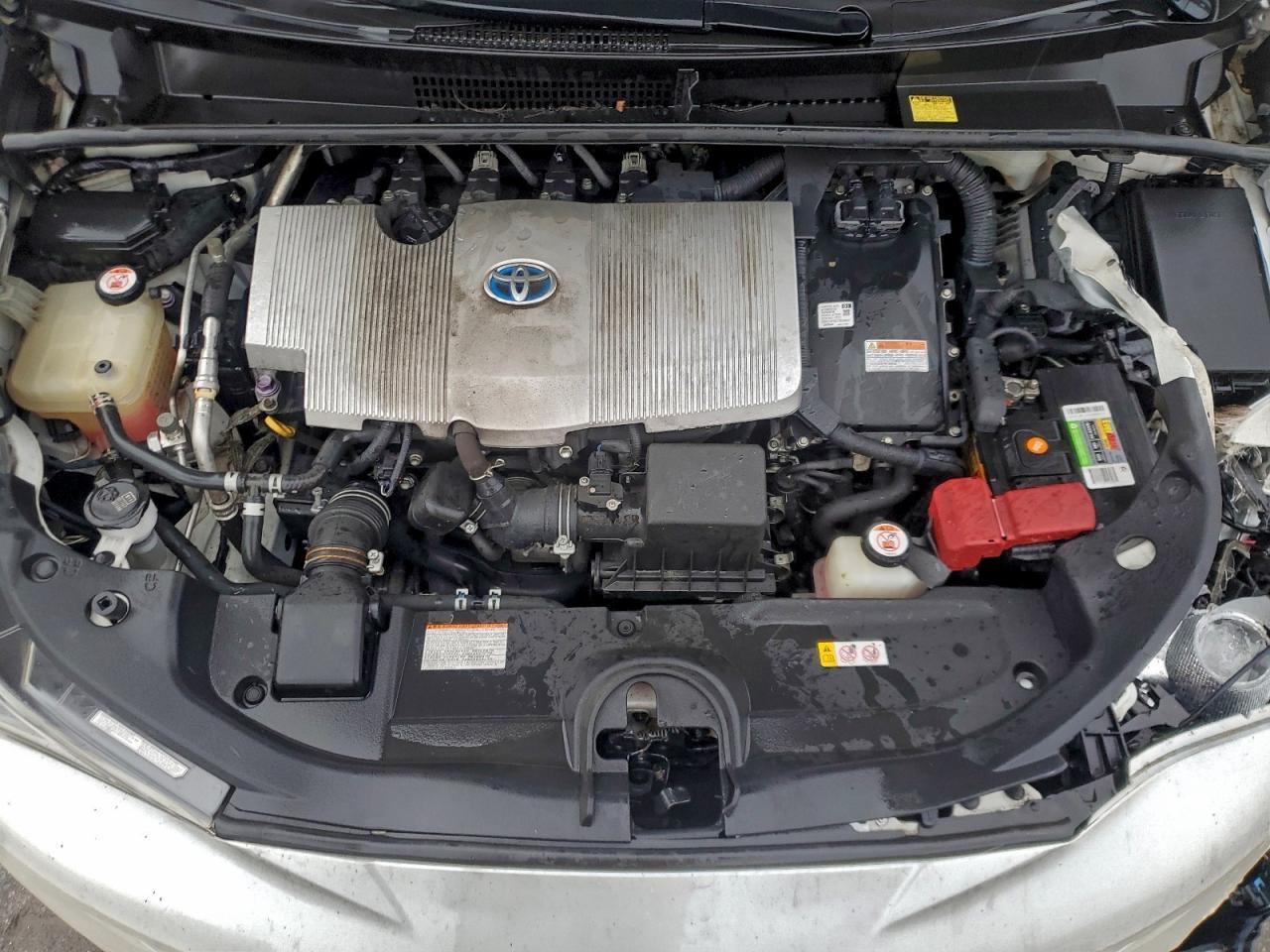 2017 TOYOTA PRIUS