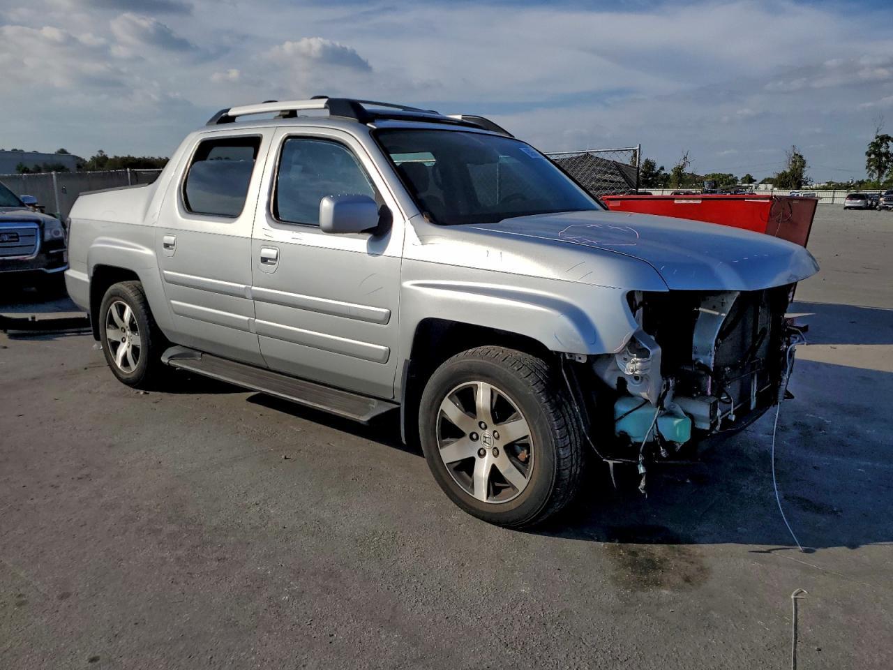 2014 HONDA Ridgeline
