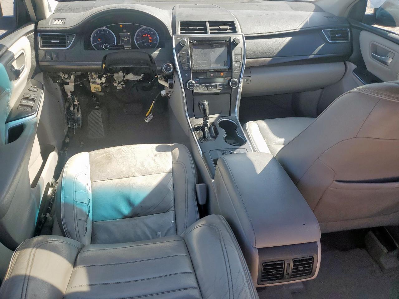 2017 TOYOTA CAMRY