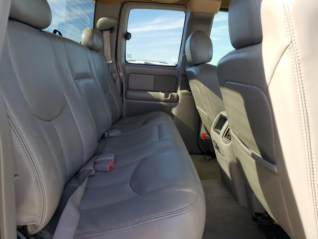 2004 CHEVROLET Silverado