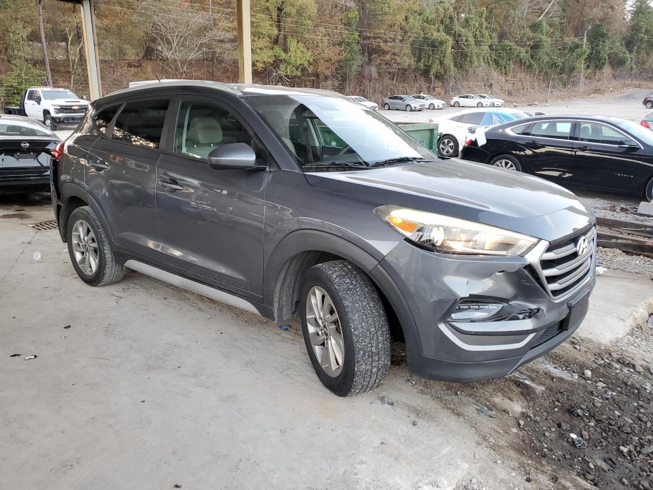 2017 HYUNDAI TUCSON