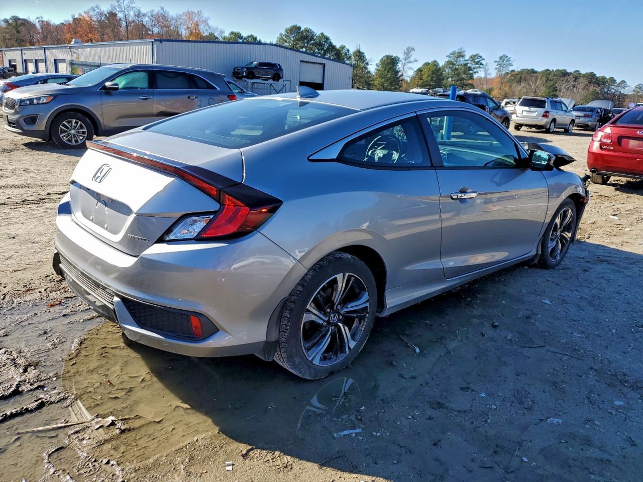 2017 HONDA CIVIC