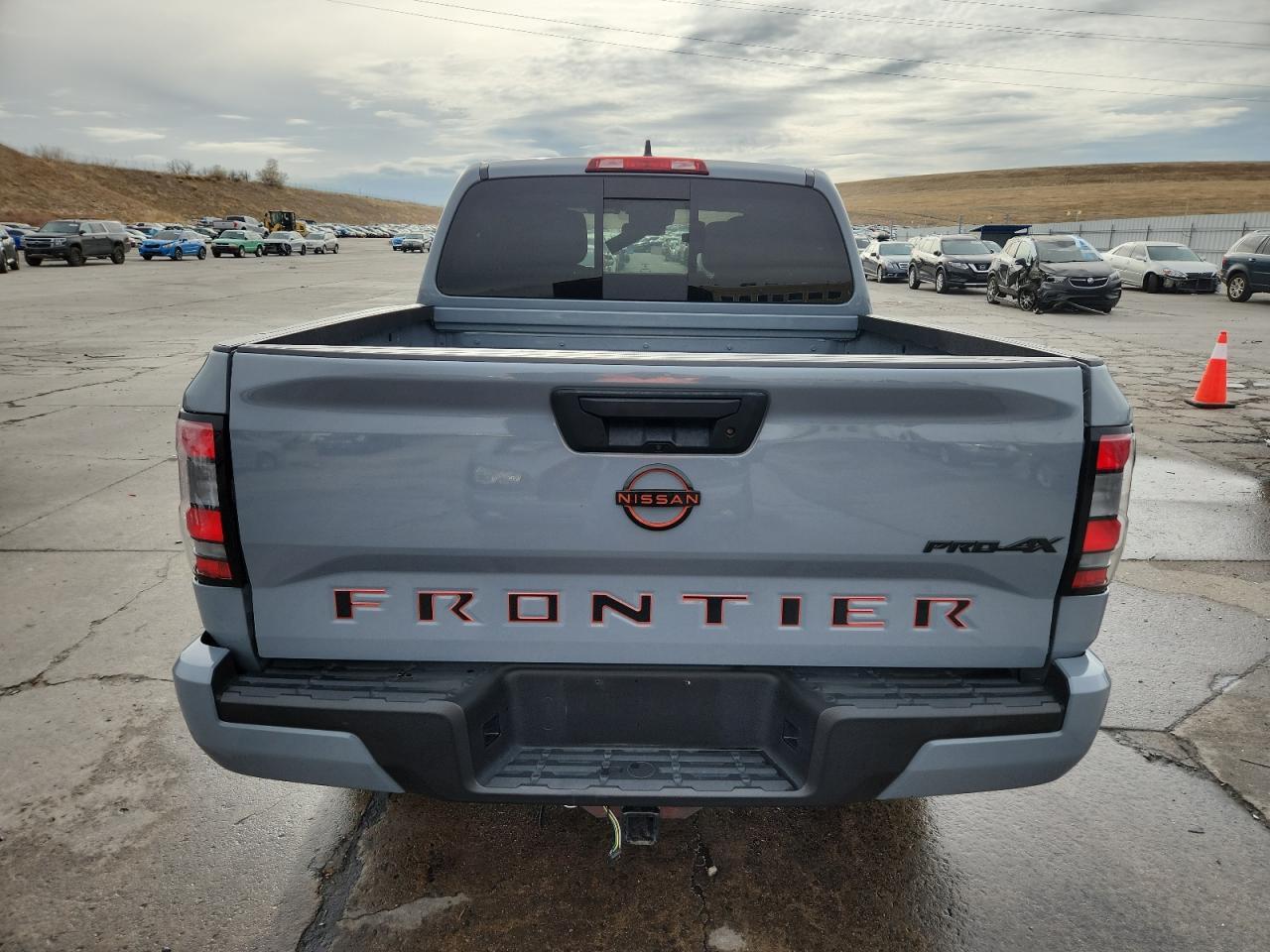 2024 NISSAN Frontier