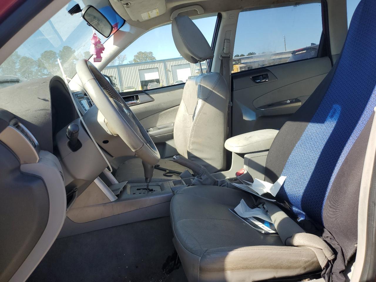 2010 SUBARU FORESTER