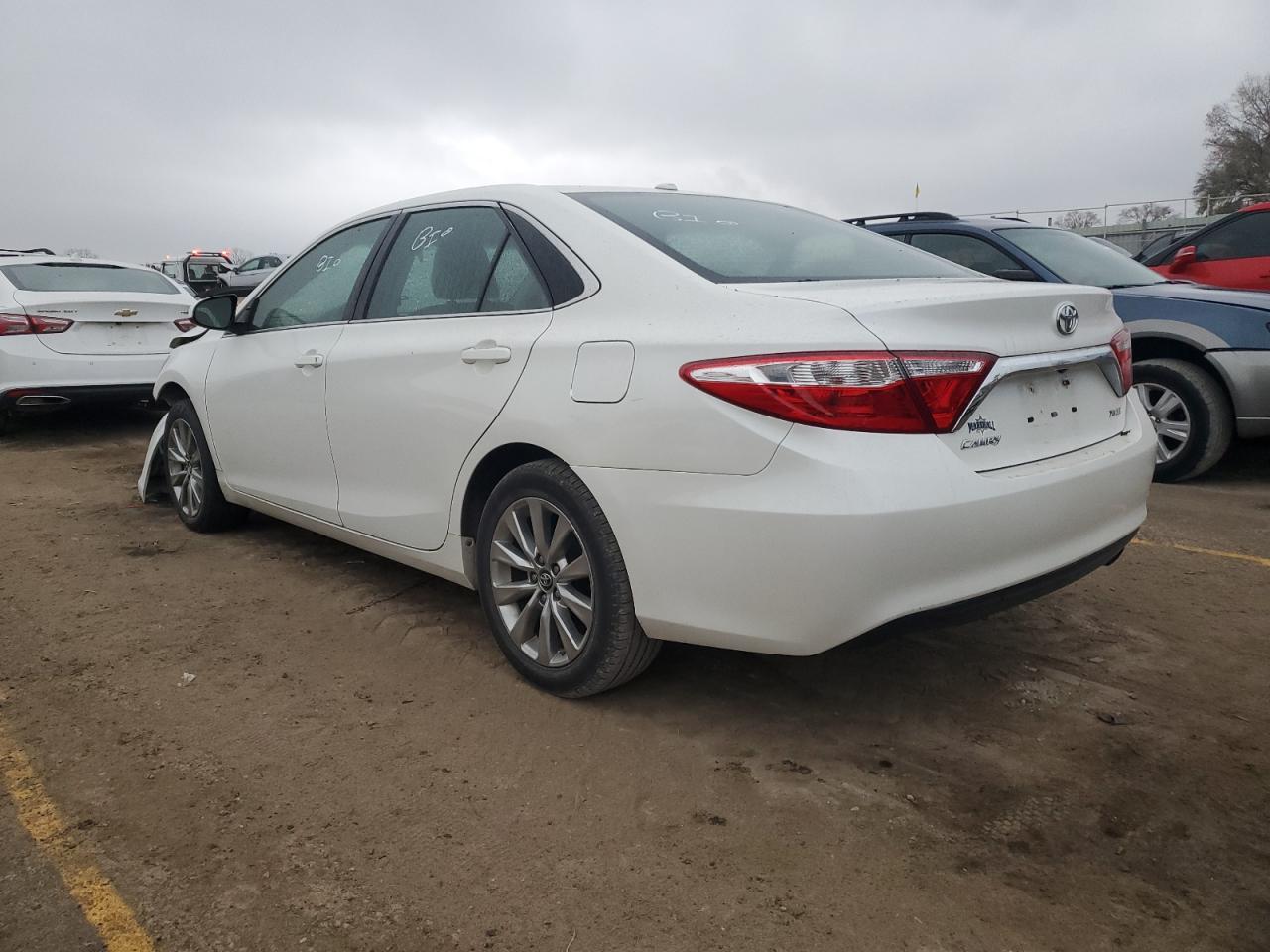 2017 TOYOTA CAMRY