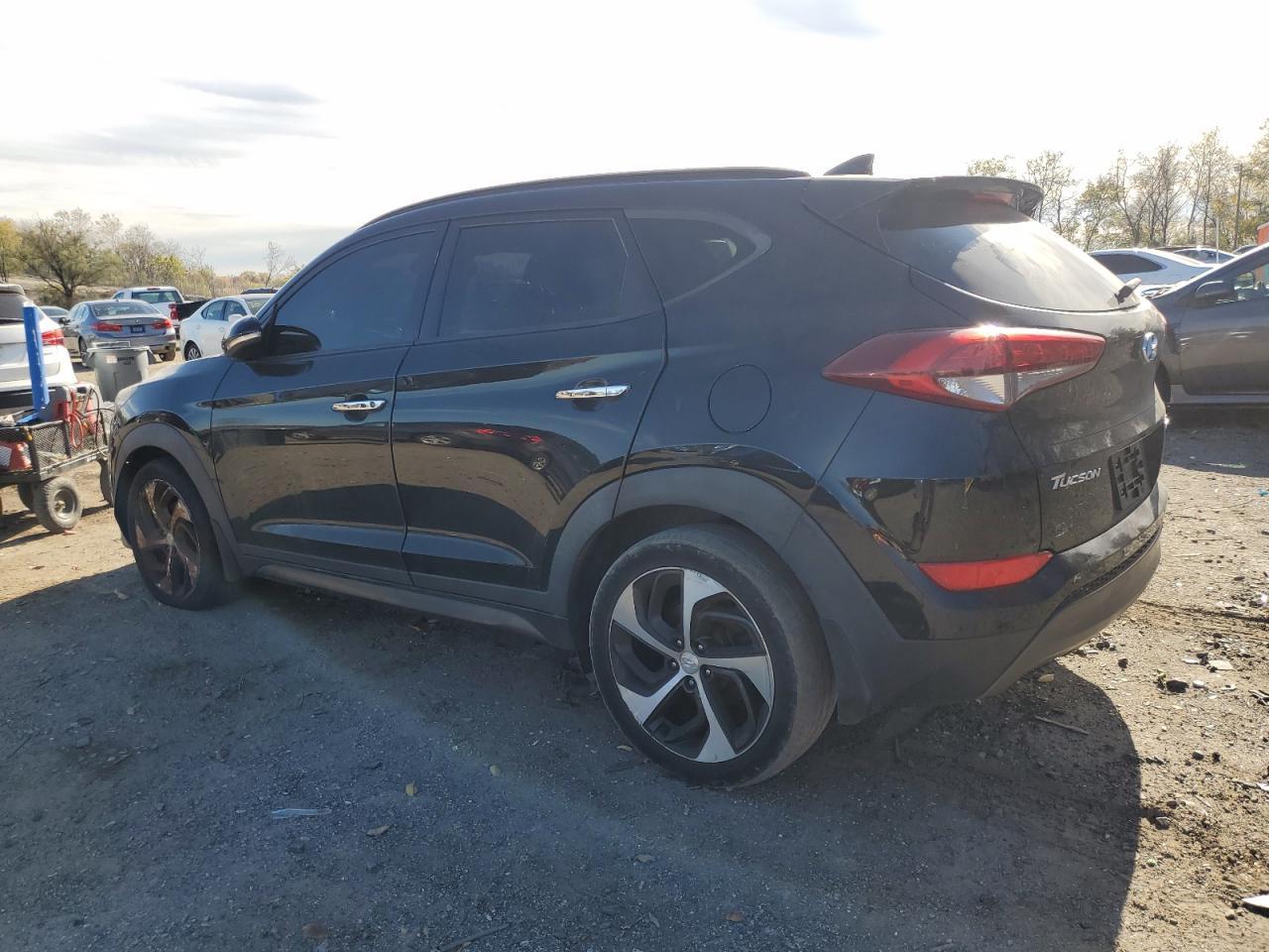 2016 HYUNDAI TUCSON