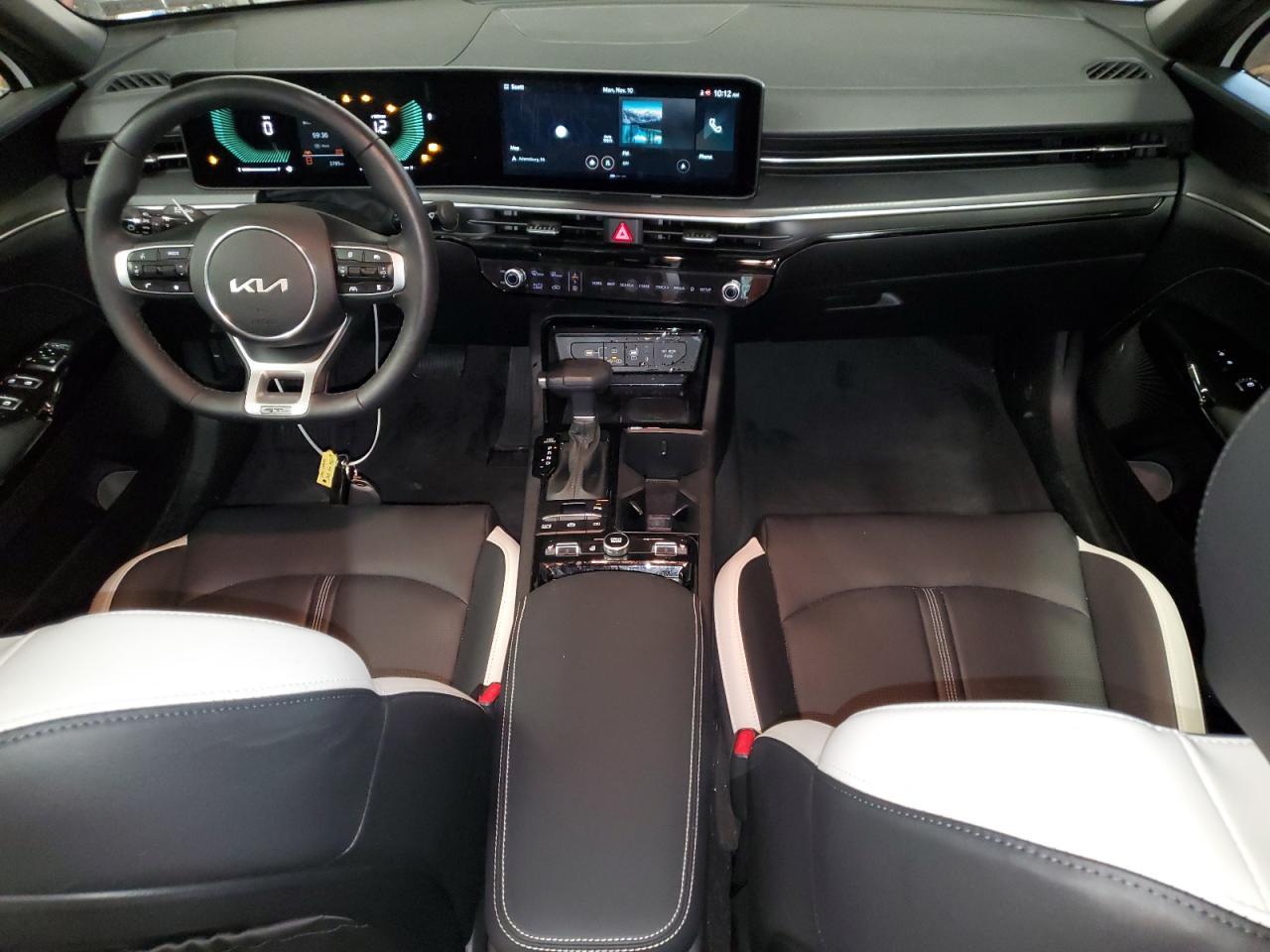 2025 KIA K5