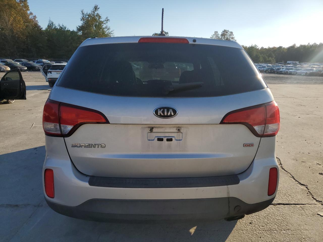 2015 KIA SORENTO