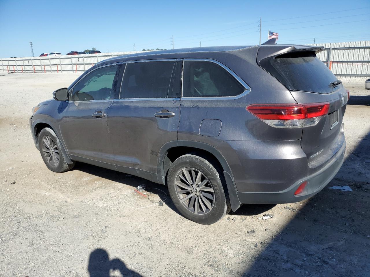 2019 TOYOTA HIGHLANDER