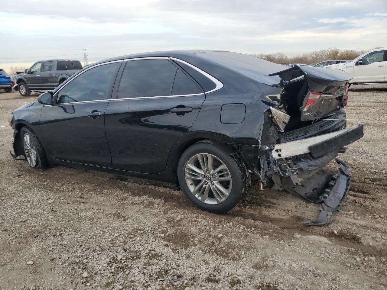 2015 TOYOTA CAMRY