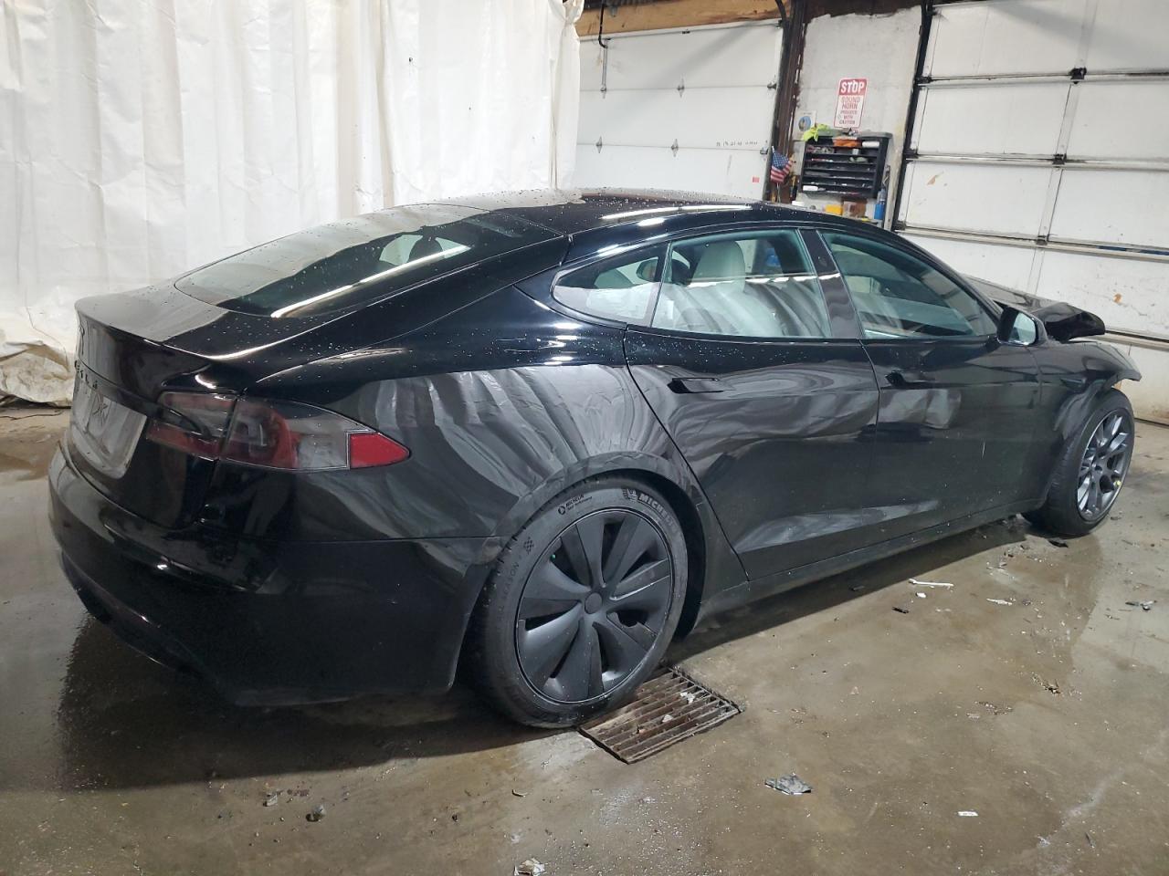 2022 TESLA MODEL S