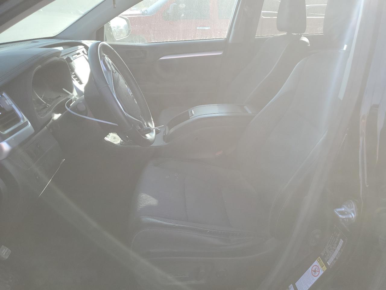 2016 TOYOTA HIGHLANDER