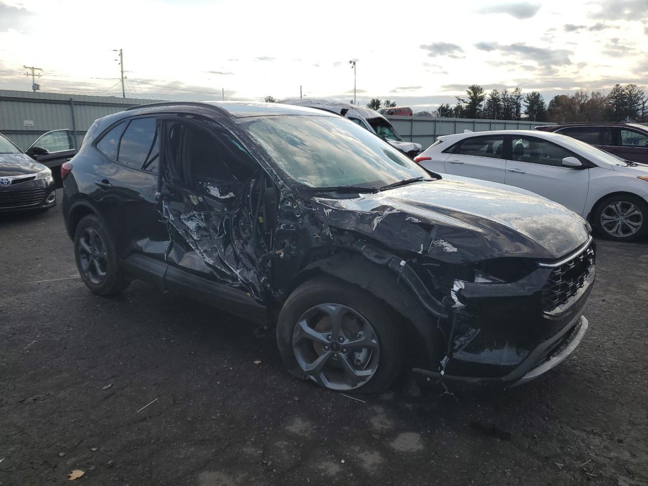 2025 FORD ESCAPE