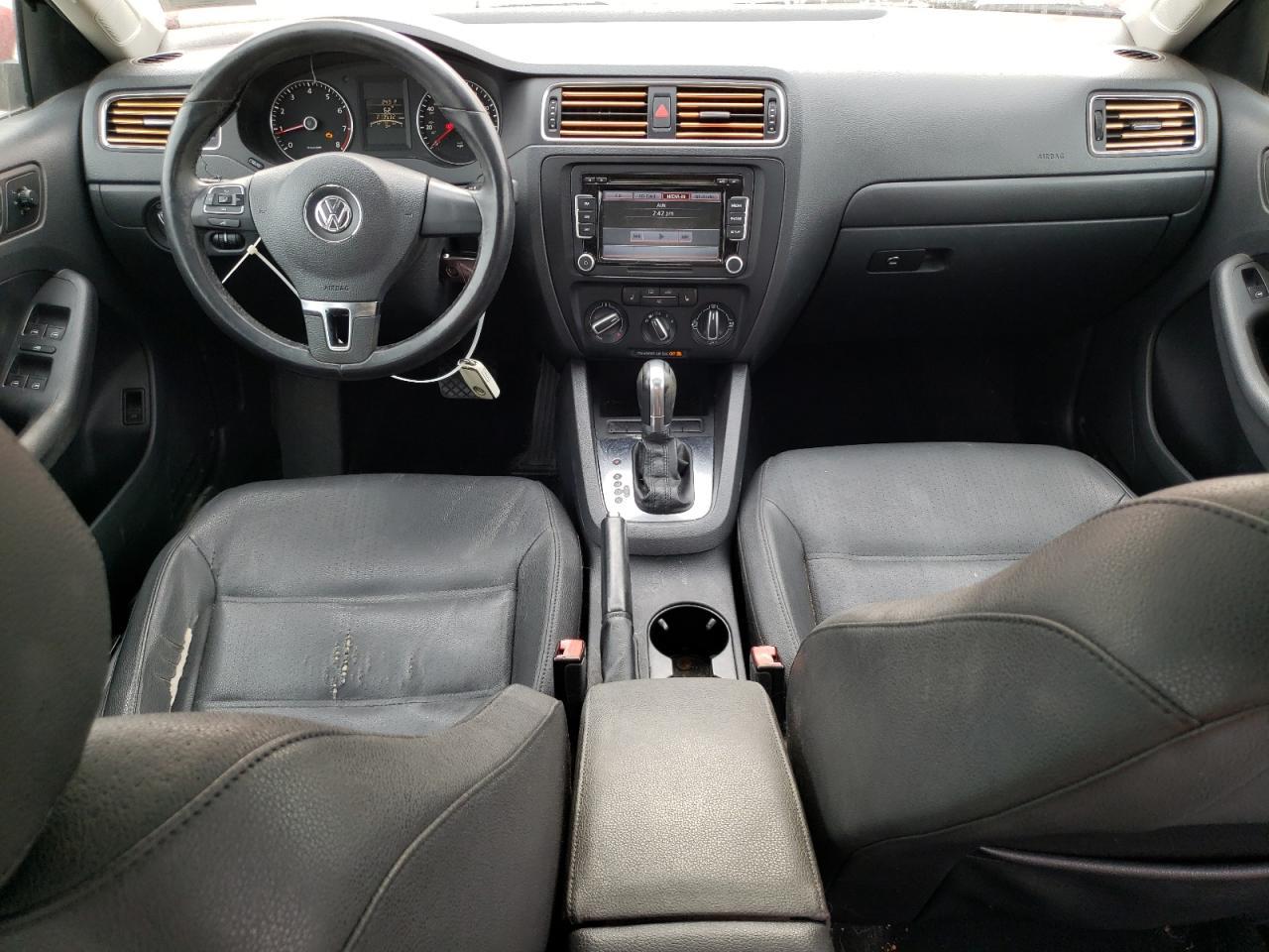 2012 VOLKSWAGEN JETTA