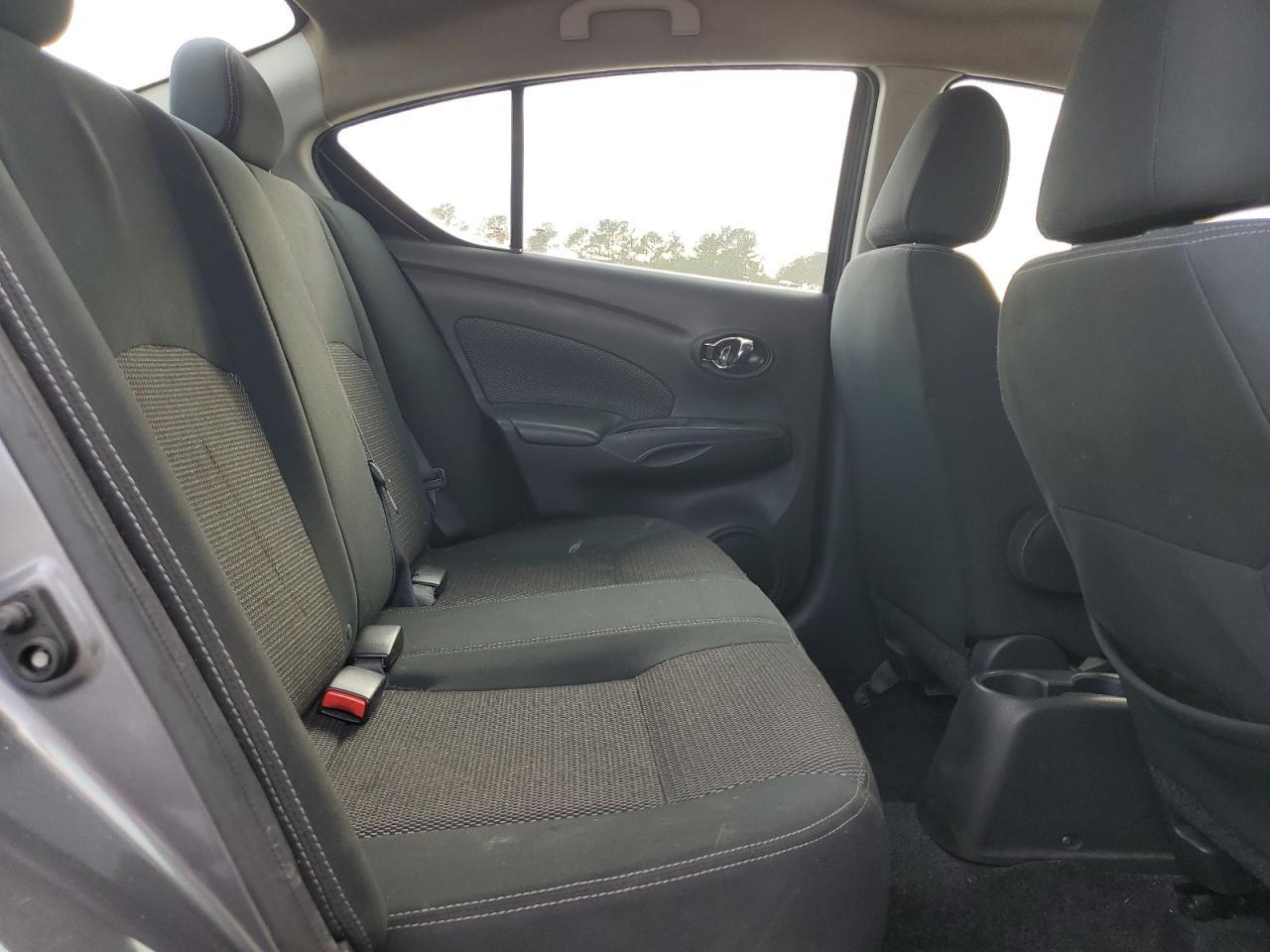 2019 NISSAN VERSA
