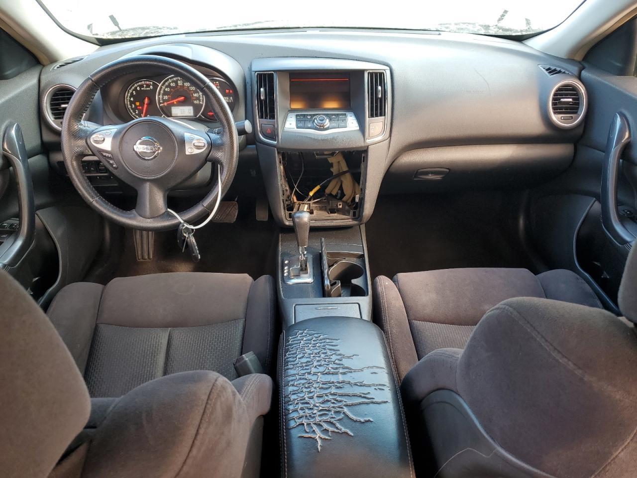 2014 NISSAN Maxima