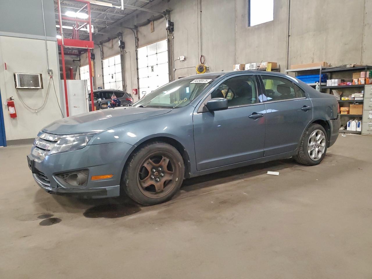 2011 FORD FUSION