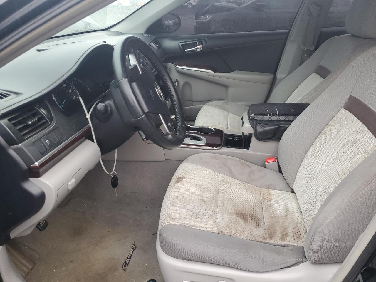 2013 TOYOTA CAMRY