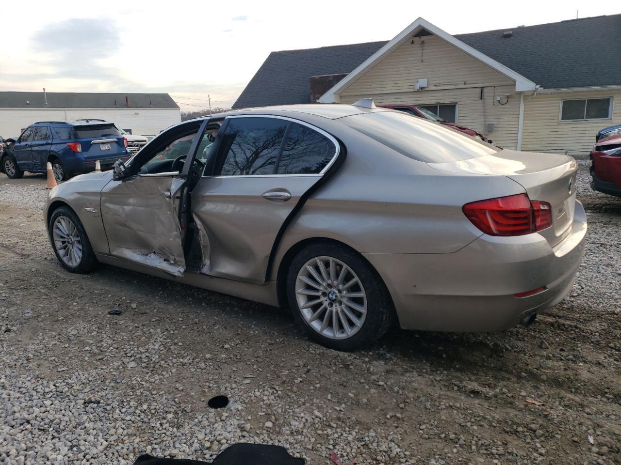 2011 BMW 5 series