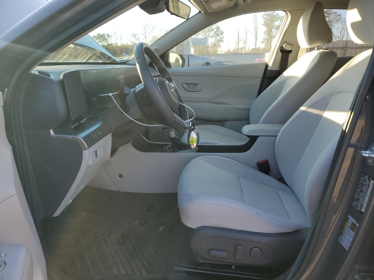 2024 HYUNDAI Kona