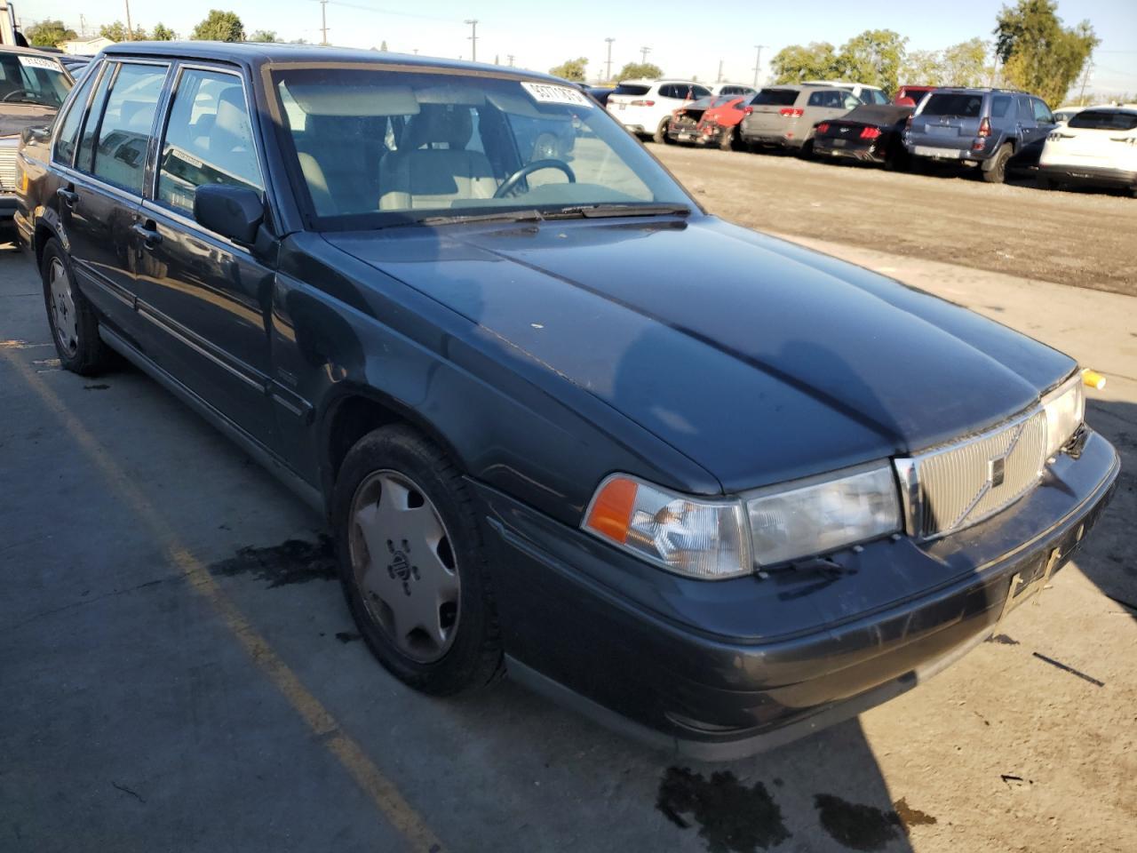 1996 VOLVO 960