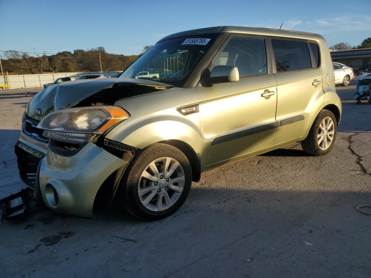 2013 KIA SOUL