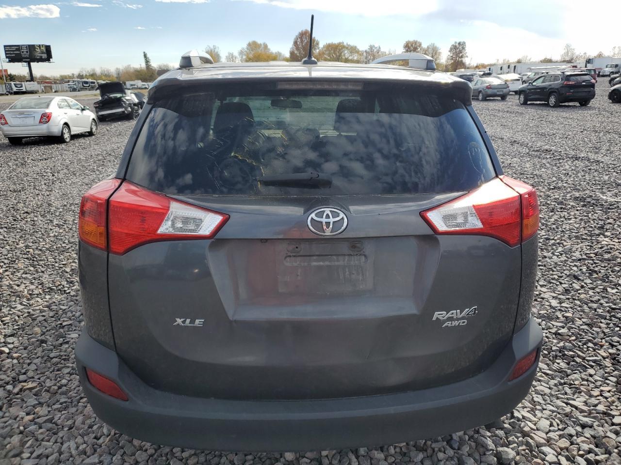 2015 TOYOTA RAV4