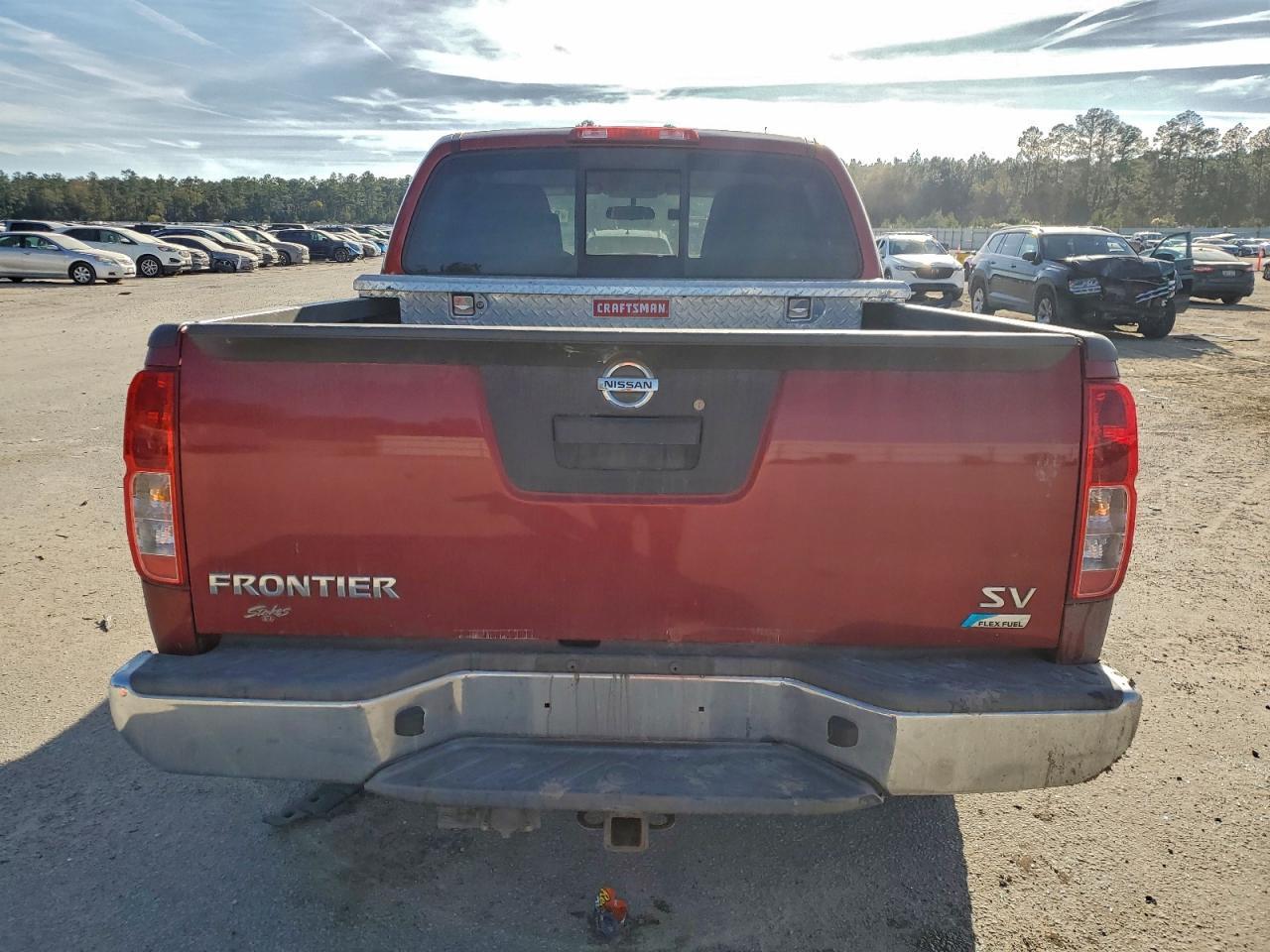 2017 NISSAN Frontier