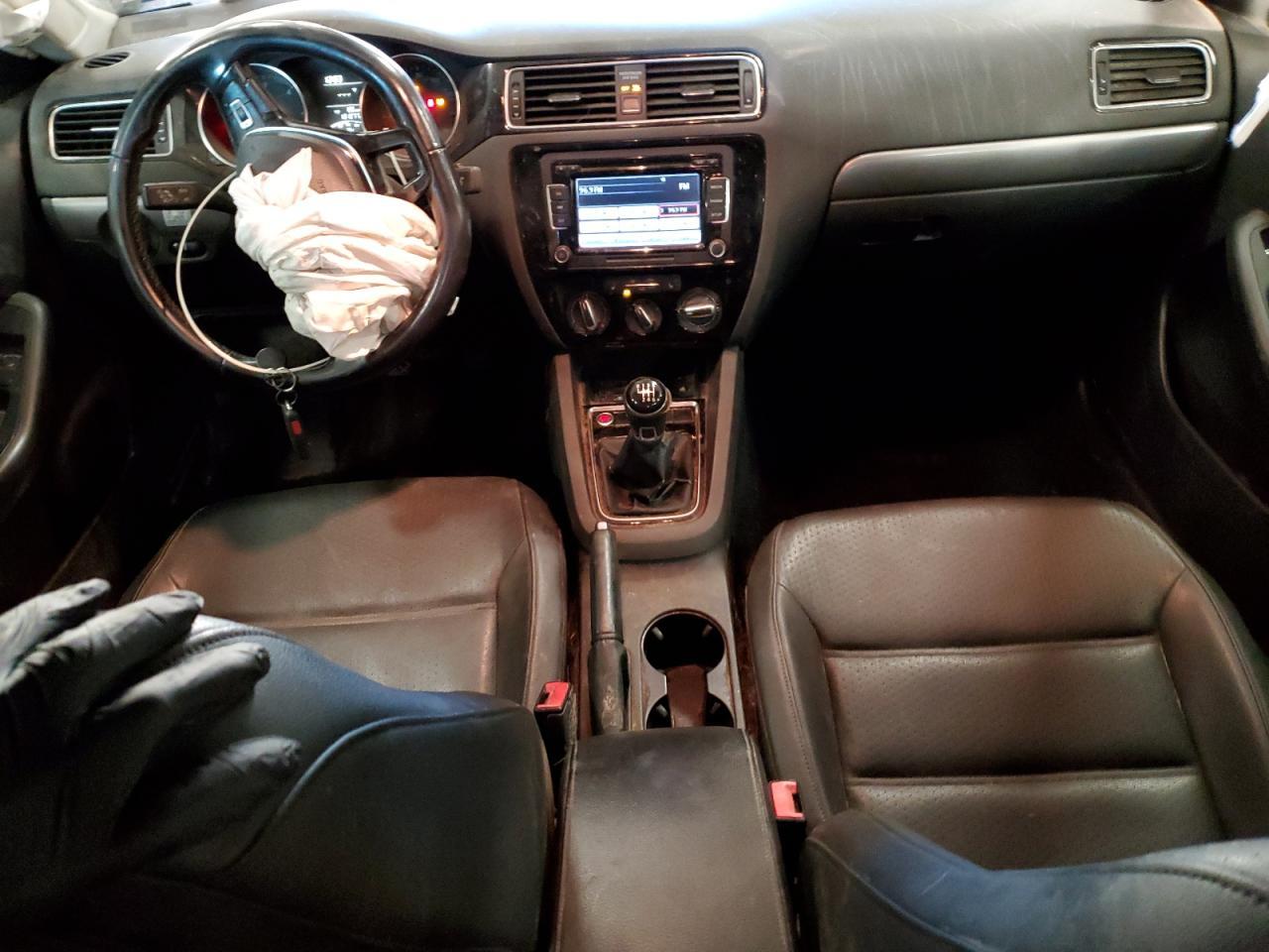 2015 VOLKSWAGEN JETTA