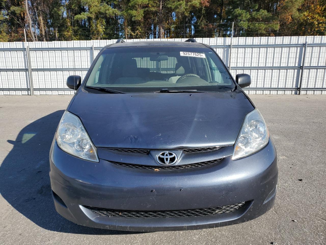 2006 TOYOTA SIENNA