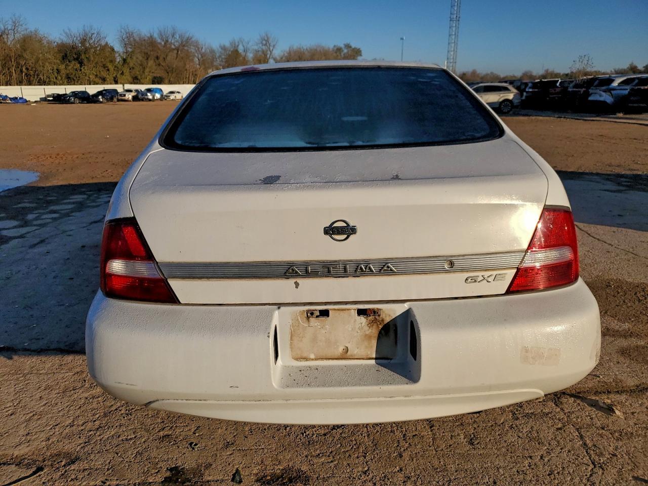 2000 NISSAN ALTIMA