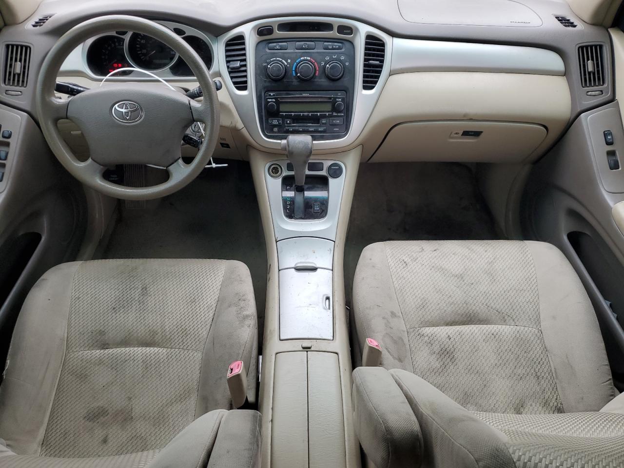 2004 TOYOTA HIGHLANDER