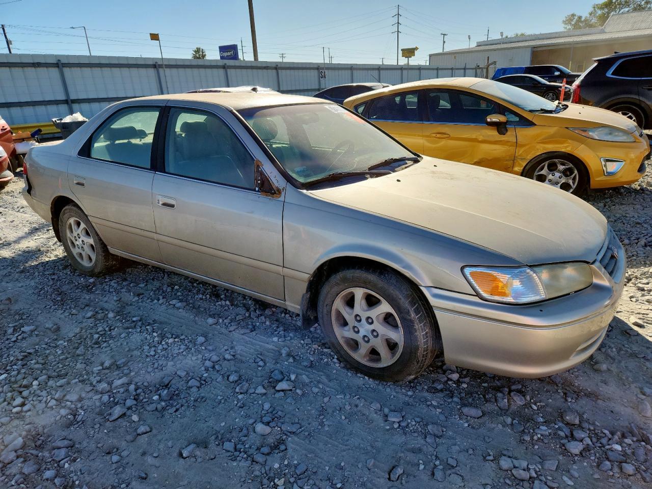 2001 TOYOTA CAMRY