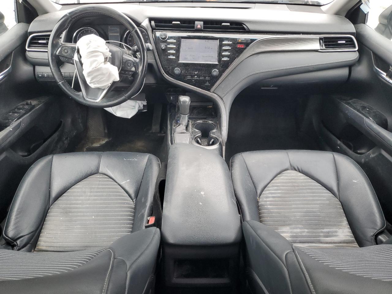 2019 TOYOTA CAMRY