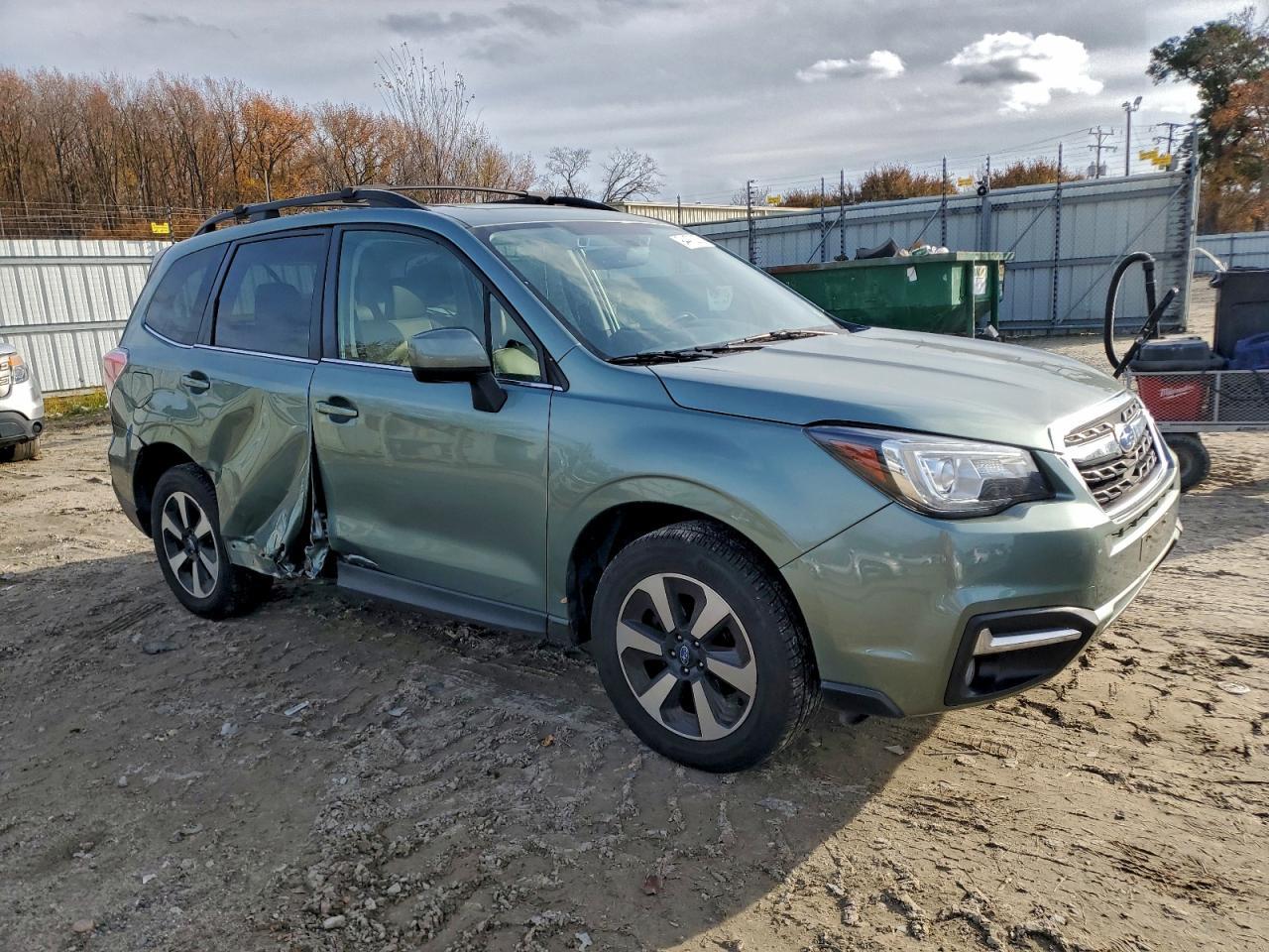 2017 SUBARU FORESTER